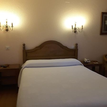 Riodeva Hotel Ункера Екстериор снимка