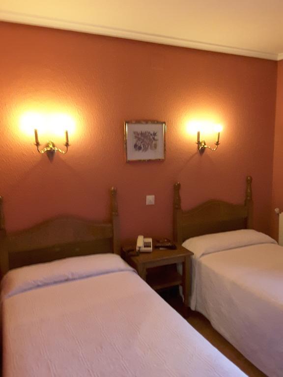 Riodeva Hotel Ункера Екстериор снимка