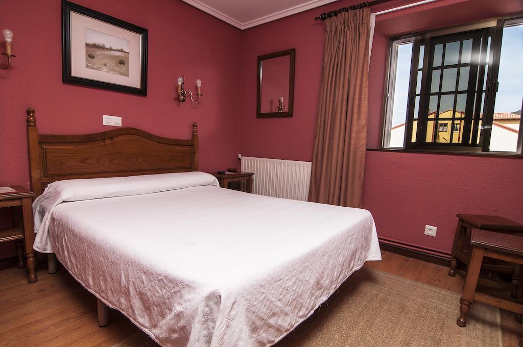 Riodeva Hotel Ункера Стая снимка